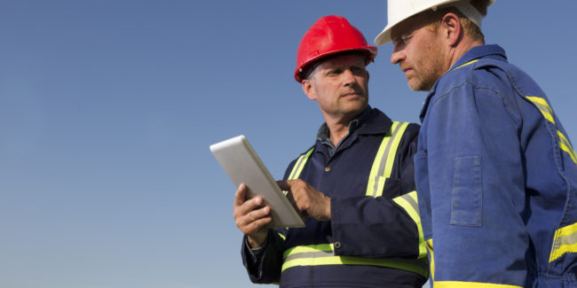 workers using ehs software