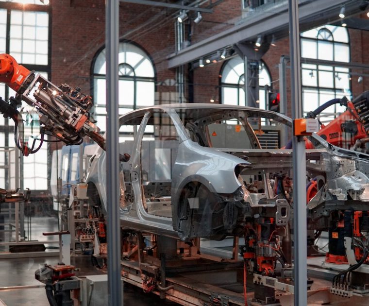 Learn 4 ways to improve safety performance in the automotive industry.